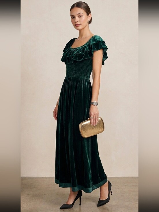 Hill House Home Dresses & Skirts - NWOT Hill House Emerald Green Velvet Silk Blend Nap Dress XS Quiet Luxury Moody